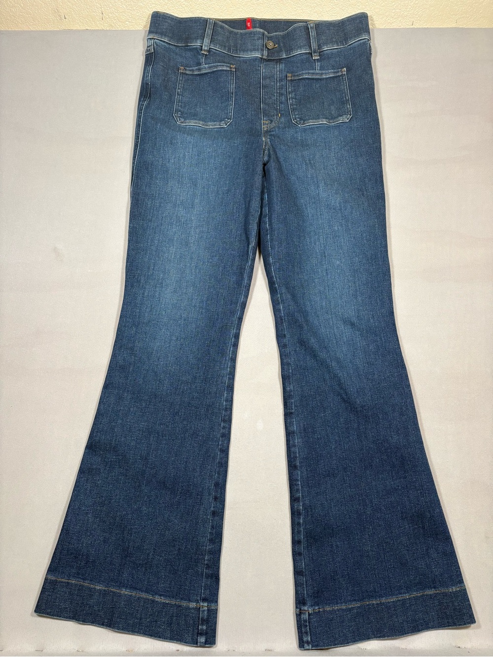 Spanx Plus Sizez 1X/1T Patch Pockets High Rise Flare Bootcut Womens Jeans 37x34